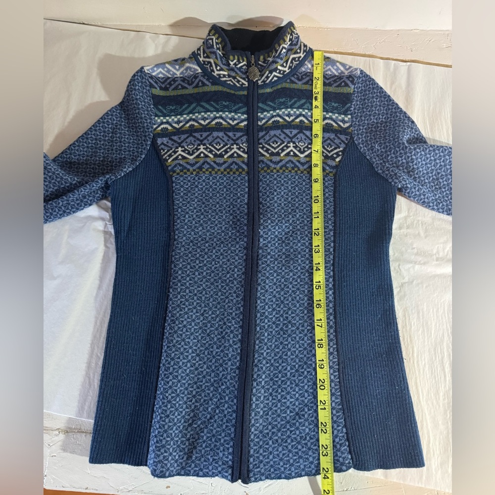 ICELANDIC DESIGNS Fair Isle Wool Full Zip Sweater - Picture 16 of 17